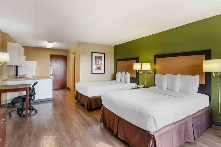 Room 14 of 36