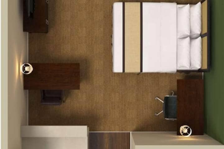 Room 4 of 36