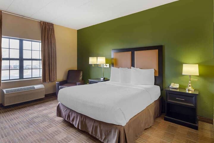Room 5 of 36